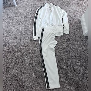 Vince men’s White Joggers with Black Stripes